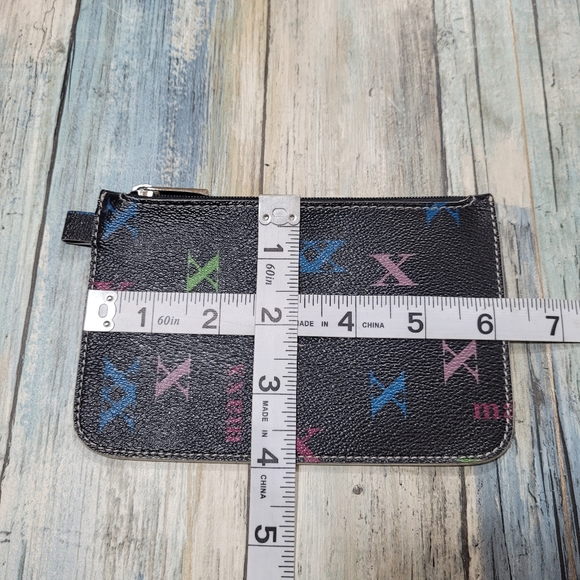 Maxx New York Pouch purse. - Picture 3 of 7